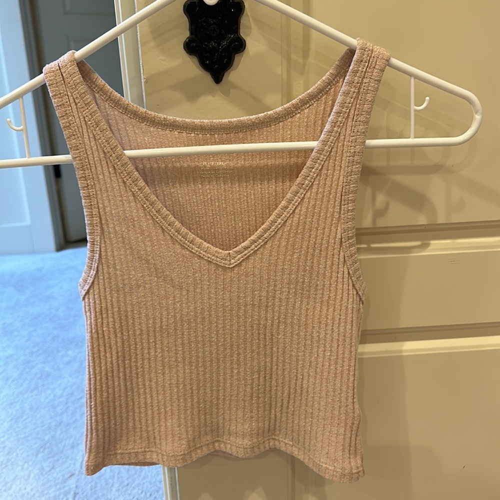 american eagle , light pink cami